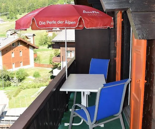 Delphin Apartament *